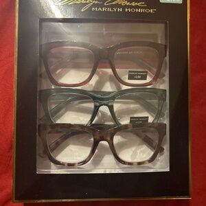 Marilyn Monroe glasses